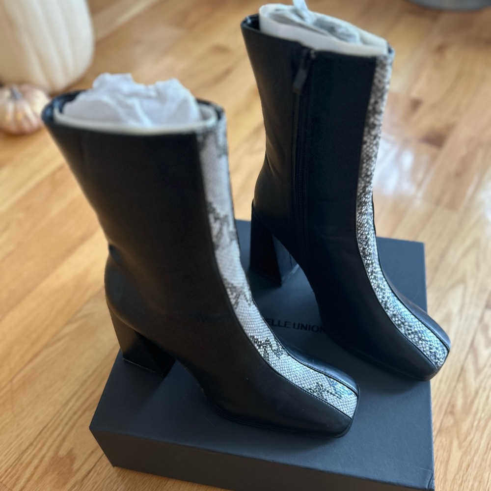 Gabrielle Union Snake Inset Bootie